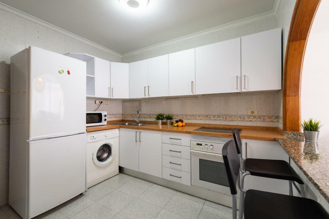 Next To The Beach 5 Beds - Wifi By Canariasgetaway Las Palmas de Gran Canaria Bagian luar foto